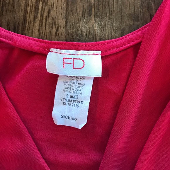 BOGO 🟧 Sexy Fitted Red Dress - Picture 3 of 4